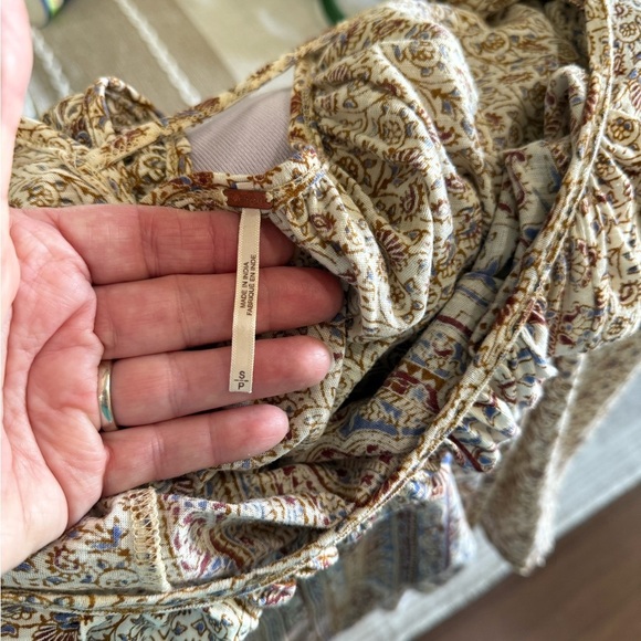 Free People Sleeveless Patterned Women's Top - Picture 4 of 4